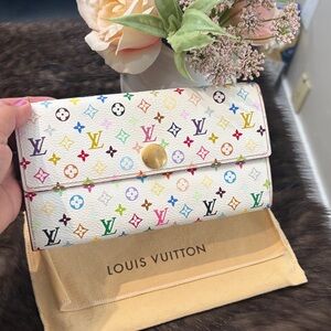 🩷Cute Louis Vuitton Multicolour Sarah Wallet🩷Perfect Spring Wallet